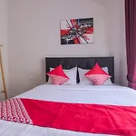 OYO 1769 Mahayun Guest House Syariah