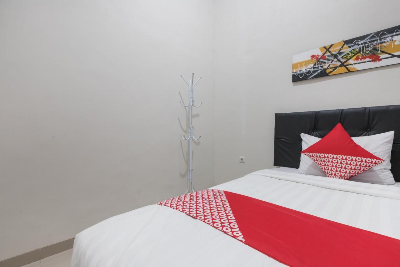 Oyo 1769 Mahayun Syariah Hotel 2*